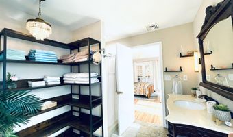 157 MAIN St, Gouldsboro, PA 18424