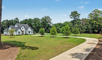 5535 Gillionville Rd, Albany, GA 31721