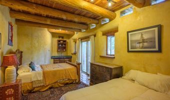 37 Gallina Canyon Rd, Valdez, NM 87580