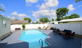 502 R St, Bedford, IN 47421
