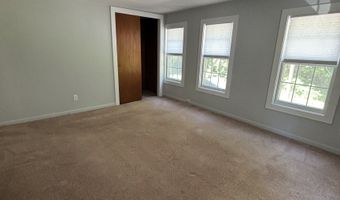 42 Nashville Rd, Bethel, CT 06801