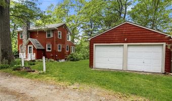 25 Pineland St, North Kingstown, RI 02852
