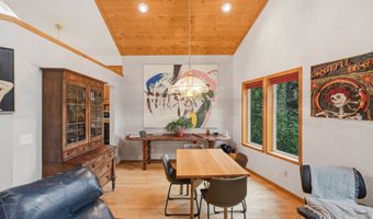 88600 TROUT POND Ln, Bandon, OR 97411