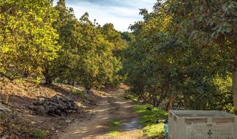 Circle R, Escondido, CA 92026