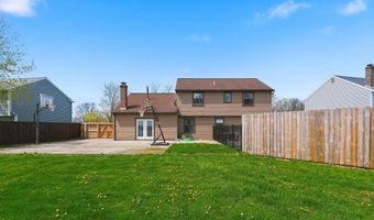 1404 Davidson Ct, Auburn, IN 46706