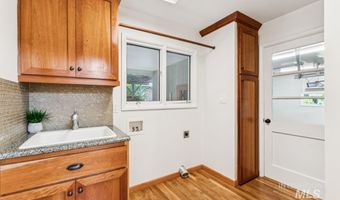 1220 S Johnson St, Boise, ID 83705