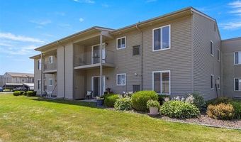 10037 Allen Pointe Dr, Allen Park, MI 48101