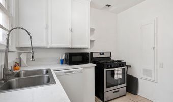 4479 W 61st St, Windsor Hills, CA 90043