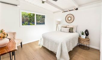 231 Hanakoa Pl, Honolulu, HI 96825