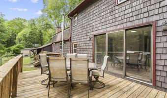 695 Brewster St, Coventry, CT 06238