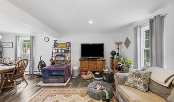 45 Chestnut St, Athol, MA 01331