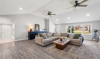 1301 N Main St, Amherst, OH 44001