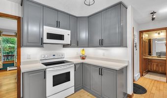 117 Satari Dr, Coventry, CT 06238