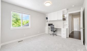 10122 W Shelborne Dr, Boise, ID 83709