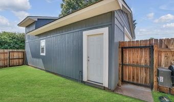 1709 Oklahoma Dr, Altus, OK 73521