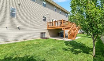 306 Essen Ln, Ballwin, MO 63021