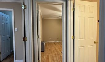 107 Acorn Ln, Batesville, MS 38606
