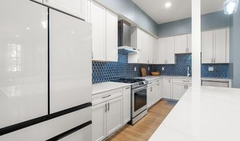 22 Kenilworth St, Boston, MA 02119