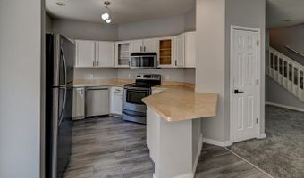 62 S Gardens Way, Fitchburg, WI 53711
