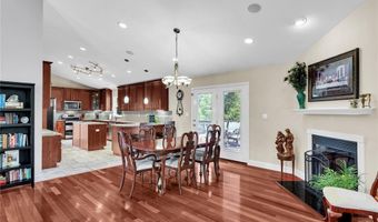 140 Juanita Ln, Arnold, MO 63010