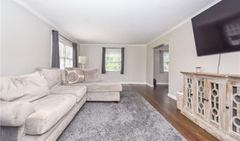 1458 CLUBVIEW Dr, Alexander City, AL 35010