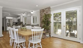 15 Bay View Rd, Barnstable, MA 02630