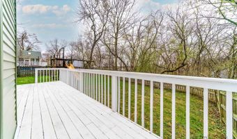 40431 N Fairview St, Antioch, IL 60002