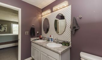 1398 N Gregg Dr, Albany, IN 47320