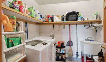 12 OSAGE PATH Trl, Boulder, WY 82923