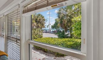 317 N BAY Blvd, Anna Maria, FL 34216