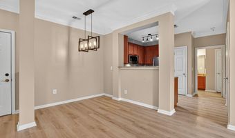 4850 EISENHOWER Ave 202, Alexandria, VA 22304