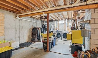 33 Valley View Rd, Berlin, VT 05679