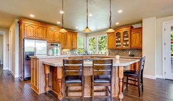 20871 S VISTA DEL LAGO Ct, Oregon City, OR 97045