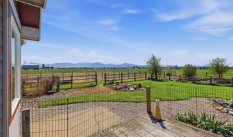222 E Remington Rd, Athol, ID 83801