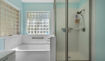 5 Sanchez Cv, Hot Springs Village, AR 71909