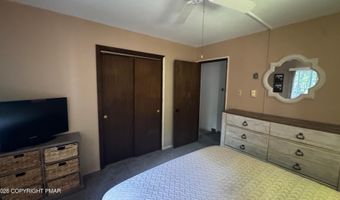 33 Eliot Ln, Albrightsville, PA 18210