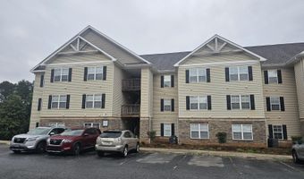 402 Lookover Dr, Anderson, SC 29621