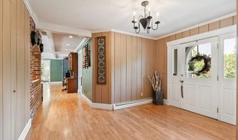 114 Loon Call Dr, Belgrade, ME 04917