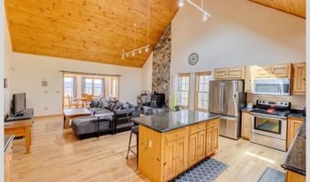89 Meadow Ln, Campton, NH 03223