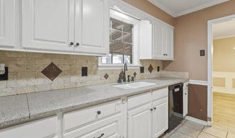 106 Fern Valley Rd, Brandon, MS 39042