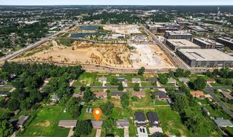 1126 Lockheed St, Bentonville, AR 72712