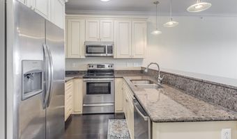 630 Bay Cove Dr 409, Biloxi, MS 39532