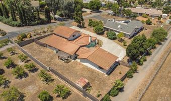 1736 Bellington Ln, Fallbrook, CA 92028