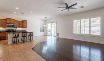 266 W BLUE LAGOON Dr, Casa Grande, AZ 85122