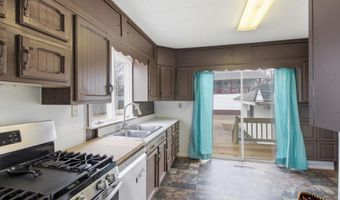 430 Bridge Ave, Alma, MI 48801