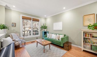 3721 HUNTLEY MEADOWS Ln, Alexandria, VA 22306