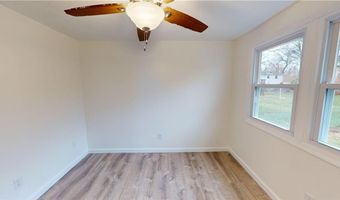 69 Cushing St, North Providence, RI 02904