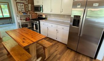 619 8TH Ave E, Antigo, WI 54409