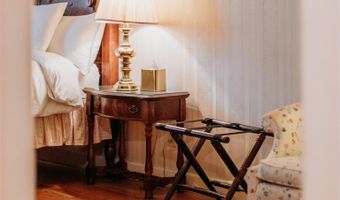 124 Elm St, Bennington, VT 05201
