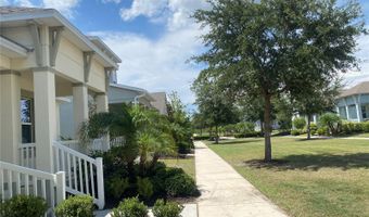 724 WINTERSIDE Dr, Apollo Beach, FL 33572